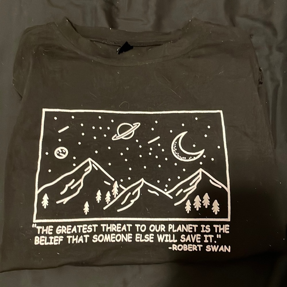 Black graphic t shirt